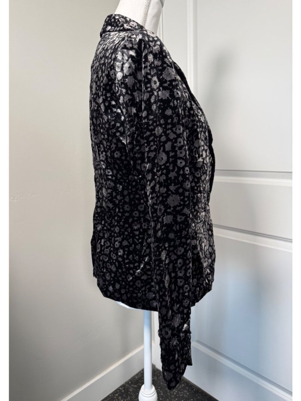 Anthropologie Elevenses Black Metallic Floral Velvet Blazer 6 Philippines Lined - Picture 9 of 12